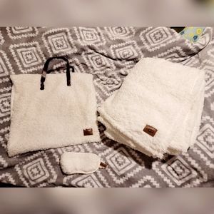 UGG Shearling Travel Pillow/Blanket Set